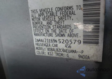 2009 Nissan Altima 2.5 S z USA, uszkodzony, nr VIN 1N4AL21E69N520579